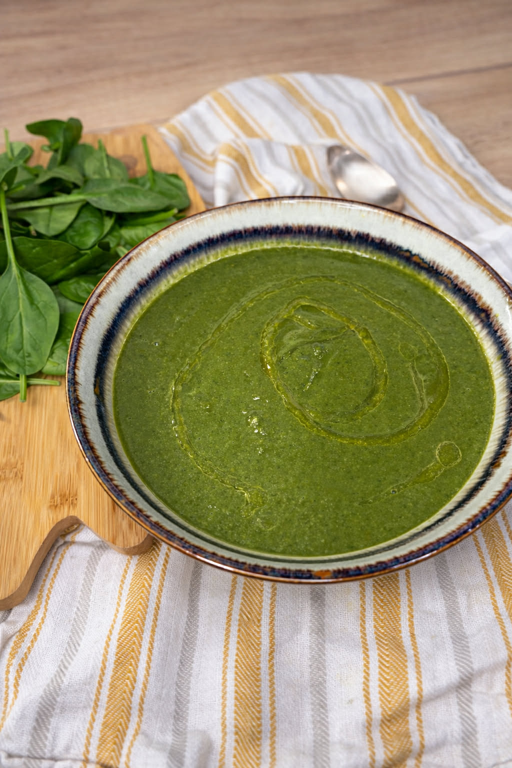 Velouté d'épinards et pois chiches